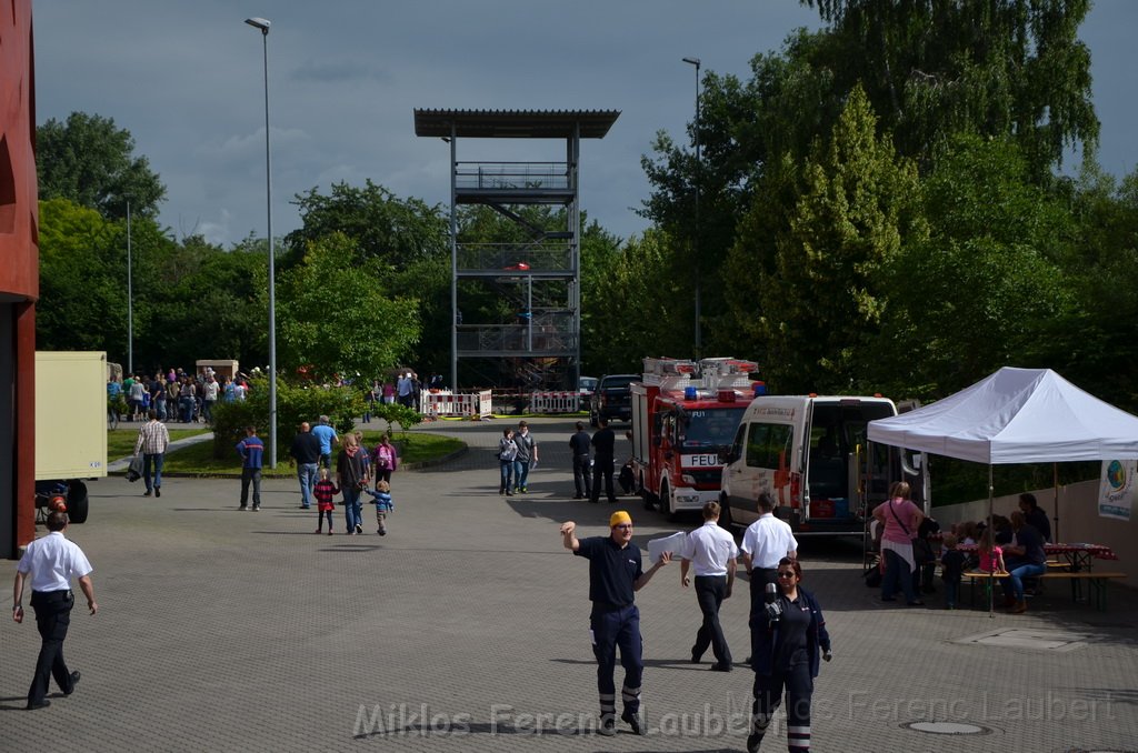 Tag der Offenen Tuer BF Koeln Weidenpesch Scheibenstr P015.JPG